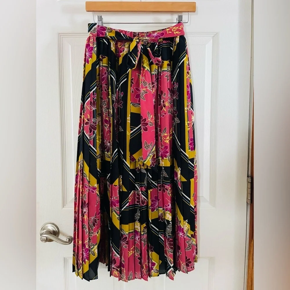 Apt. 9 Pink and Yellow Floral Pleated Midi Skirt Small